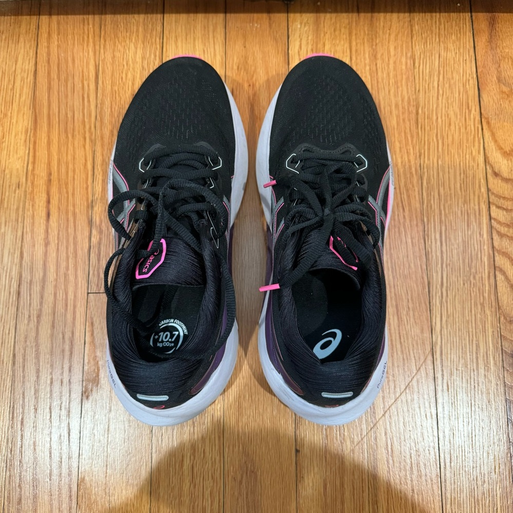 ASICS gel kayano 30 size 8.5